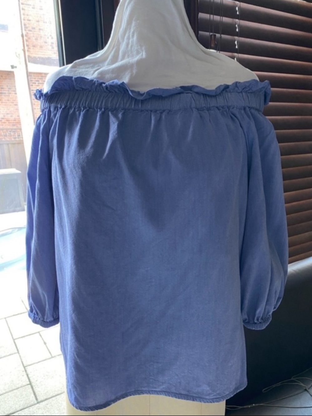 Banana Republic Denim Blue Off-Shoulder top
